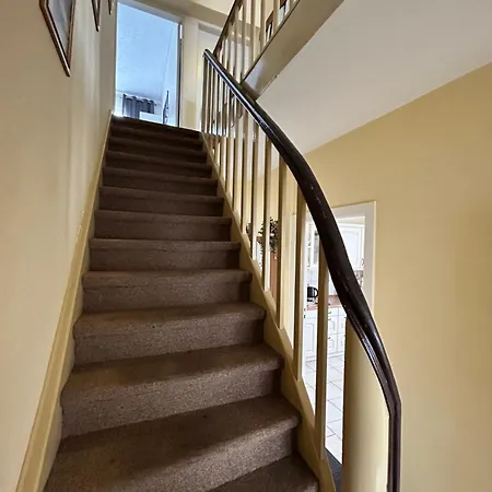 5 Apartment
